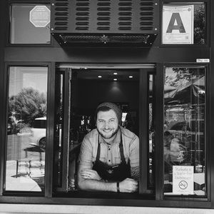 Meet your Posher, Stephen